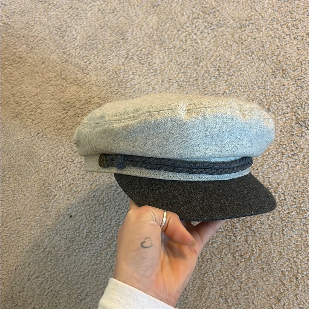 Gray and Black Newsboy Cap